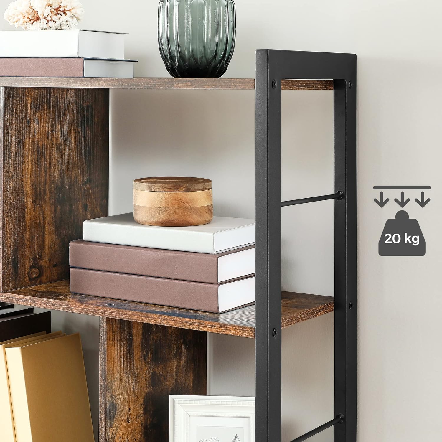 Bogreol i industrielt minimalistisk design - Reol -