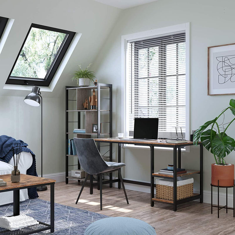 Skrivebord i enkelt rustikt design m. hylder - Skrivebord -