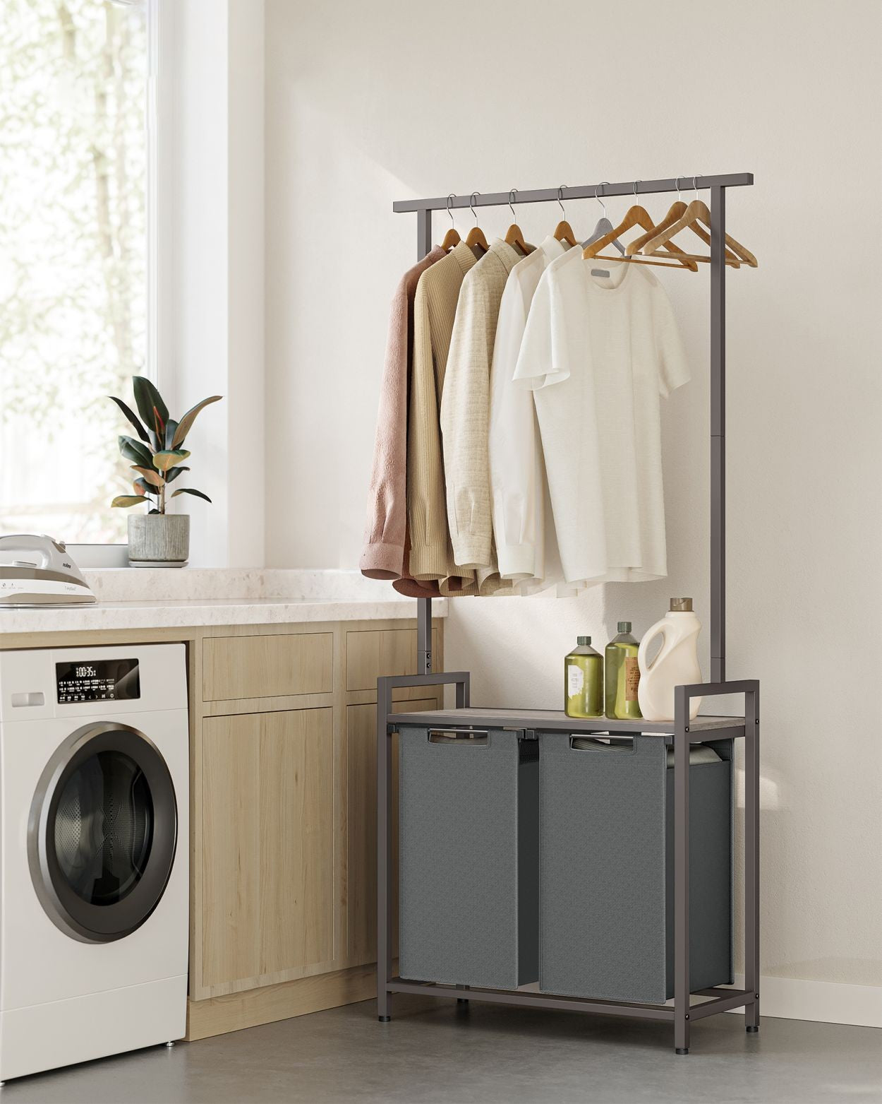 Vasketøjskurv med to rum og bøjlestang - Laundry baskets -