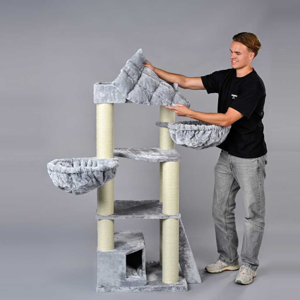 Kradsetræet Corner Coon (Lysegrå)